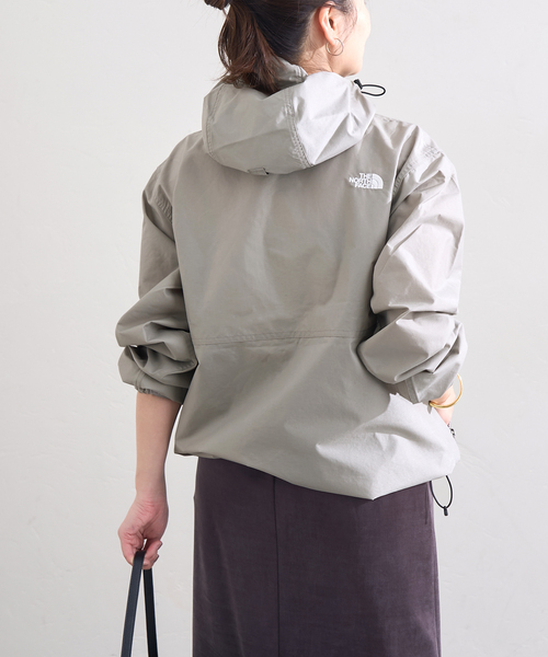 THE NORTH FACE(ザノースフェイス)の「《追加》【THE NORTH FACE/ ザノースフェイス】コンパクトジャケット(ナイロンジャケット・レディース・ブラック/チャコールグレー・MEDIUM)」の13枚目の写真