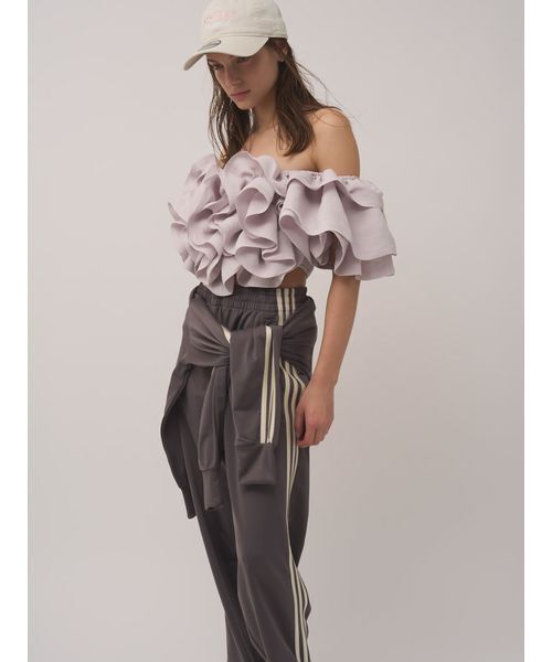 SNIDEL（スナイデル）の「【adidas Originals】FIRE BIRD TP/ファイヤーバードトラックパンツ（その他パンツ・レディース・グレー・S）」の2枚目の写真