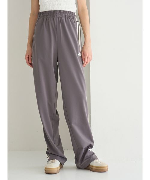 SNIDEL（スナイデル）の「【adidas Originals】FIRE BIRD TP/ファイヤーバードトラックパンツ（その他パンツ・レディース・グレー・S）」の4枚目の写真