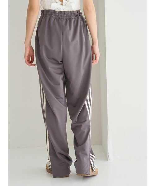 SNIDEL（スナイデル）の「【adidas Originals】FIRE BIRD TP/ファイヤーバードトラックパンツ（その他パンツ・レディース・グレー・S）」の5枚目の写真