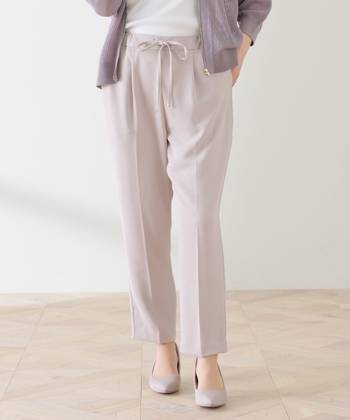 GLACIER lusso（グラシアルッソ）の「【美冷・接触冷感・イージーケア】イージーテーパードパンツ（スラックス・レディース・ブラック/グリーン/ネイビー/ベージュ・LL/S/M/L）」の3枚目の写真