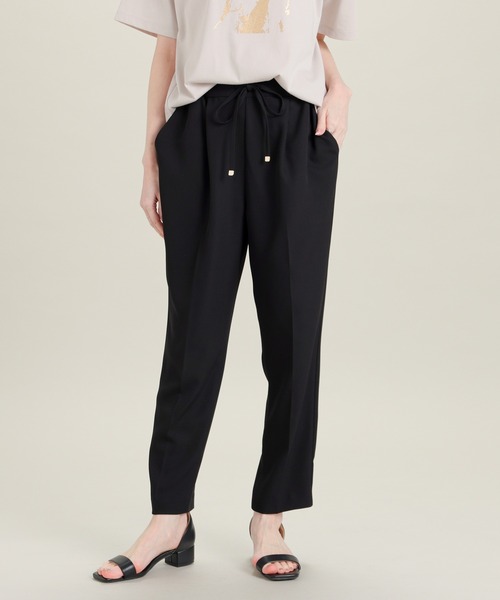 GLACIER lusso（グラシアルッソ）の「【美冷・接触冷感・イージーケア】イージーテーパードパンツ（スラックス・レディース・ブラック/グリーン/ネイビー/ベージュ・LL/S/M/L）」の10枚目の写真