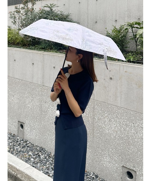 SNIDEL(スナイデル)の「【SNIDEL×PROTECT U】晴雨兼用折り畳み日傘(折りたたみ傘・レディース・ホワイト/ピンク/ライトピンク・F)」の12枚目の写真