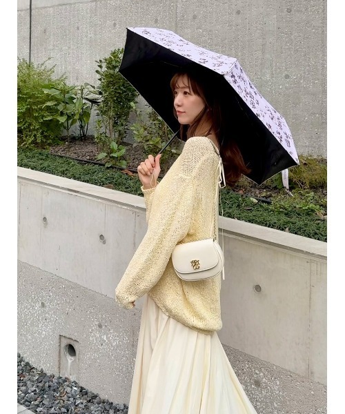 SNIDEL(スナイデル)の「【SNIDEL×PROTECT U】晴雨兼用折り畳み日傘(折りたたみ傘・レディース・ホワイト/ピンク/ライトピンク・F)」の10枚目の写真