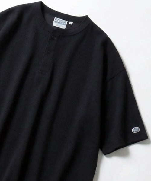 DISCUS(ディスカス)の「2026SS DISCUS/ディスカス COOLMAX ミニワッフル オーバーサイズ ヘンリーネック半袖Tシャツ レディース メンズ(Tシャツ/カットソー・メンズ・スミクロ/ホワイト/ブルー/ブラック・XL/L/M)」の2枚目の写真