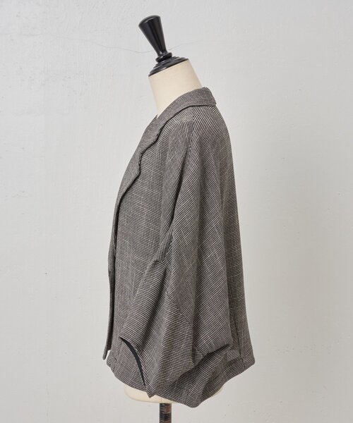 BEARDSLEY（ビアズリー）の「ハーフスリーブツイードジャケット（テーラードジャケット・レディース・ブラック/ベージュ・FREE）」の6枚目の写真