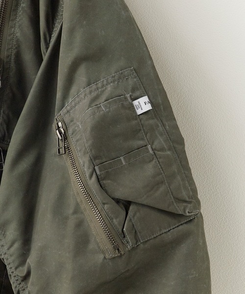 FACETASM(ファセッタズム)の「FACETASM/ファセッタズム ZIPPER BUG MA-1 シガレットポケット ユーズド加工ブルゾン 2026年春夏(MA-1・レディース・カーキ・00)」の8枚目の写真