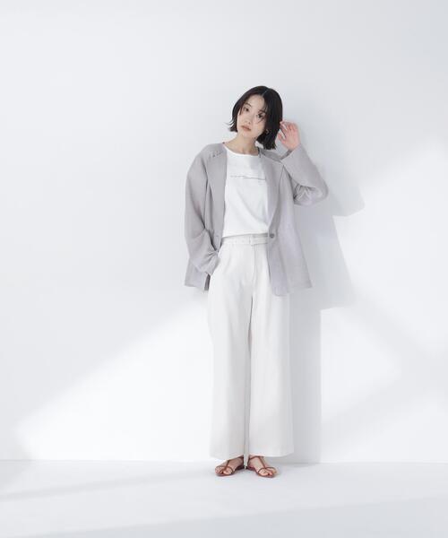 NATURAL BEAUTY BASIC(ナチュラルビューティーベーシック)の「ロゴフレンチTシャツ(Tシャツ/カットソー・レディース・オフホワイト/ネイビー/ベージュ・FREE)」の17枚目の写真