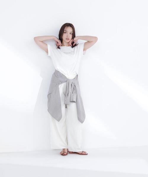 NATURAL BEAUTY BASIC(ナチュラルビューティーベーシック)の「ロゴフレンチTシャツ(Tシャツ/カットソー・レディース・オフホワイト/ネイビー/ベージュ・FREE)」の19枚目の写真