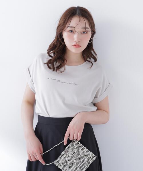NATURAL BEAUTY BASIC(ナチュラルビューティーベーシック)の「ロゴフレンチTシャツ(Tシャツ/カットソー・レディース・オフホワイト/ネイビー/ベージュ・FREE)」の22枚目の写真