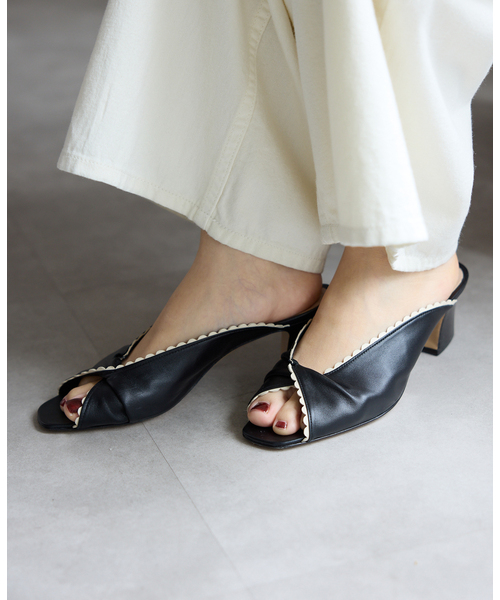 IENA（イエナ）の「NEBULONI E./ネブロー二 ツイストサンダル 361143634（サンダル・レディース・ブラック・38/37/36/35.5）」の3枚目の写真