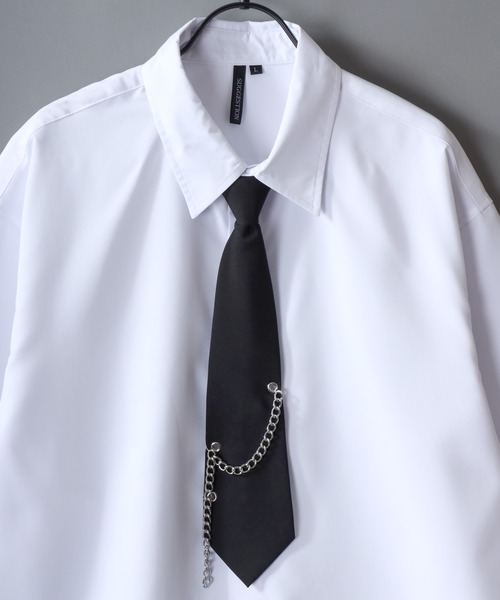 SITRY(シトリー)の「Dress Shirt with Tie/2WAY オーバーサイズ ネクタイ付き チェーン付き 半袖シャツ ドレスシャツ(シャツ/ブラウス・メンズ・ホワイト/ブラック・M/L)」の5枚目の写真