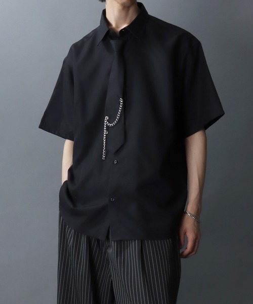 SITRY(シトリー)の「Dress Shirt with Tie/2WAY オーバーサイズ ネクタイ付き チェーン付き 半袖シャツ ドレスシャツ(シャツ/ブラウス・メンズ・ホワイト/ブラック・M/L)」の20枚目の写真