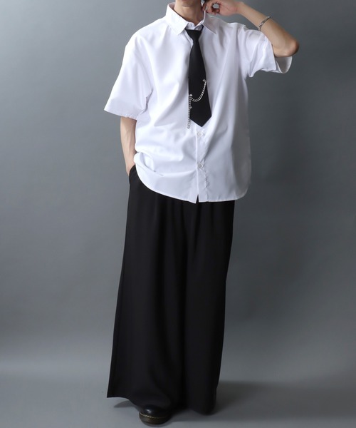 SITRY(シトリー)の「Dress Shirt with Tie/2WAY オーバーサイズ ネクタイ付き チェーン付き 半袖シャツ ドレスシャツ(シャツ/ブラウス・メンズ・ホワイト/ブラック・M/L)」の18枚目の写真