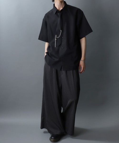 SITRY(シトリー)の「Dress Shirt with Tie/2WAY オーバーサイズ ネクタイ付き チェーン付き 半袖シャツ ドレスシャツ(シャツ/ブラウス・メンズ・ホワイト/ブラック・M/L)」の22枚目の写真