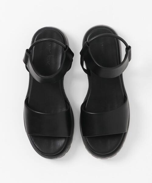 URBAN RESEARCH Sonny Label(アーバンリサーチサニーレーベル)の「軽量ダブルストラップサンダル(サンダル・レディース・アイボリー/ブラック・MEDIUM/LARGE/SMALL)」の6枚目の写真