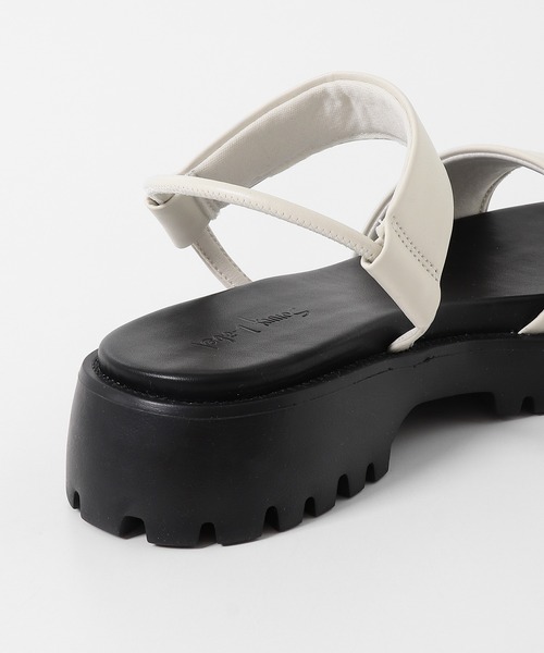 URBAN RESEARCH Sonny Label(アーバンリサーチサニーレーベル)の「軽量ダブルストラップサンダル(サンダル・レディース・アイボリー/ブラック・MEDIUM/LARGE/SMALL)」の10枚目の写真