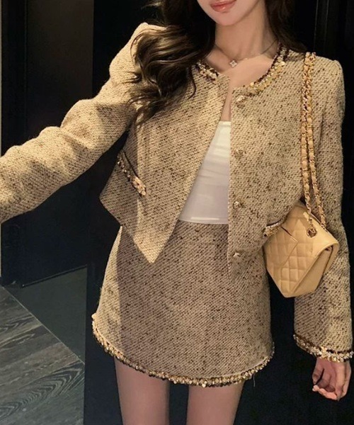 Ritomo De Ricco（リトモ・デ・リコ）の「グリッタージュエルツイード・ショートジャケット（セットアップスカート有）（ノーカラージャケット・レディース・ブラウン・FREE）」の10枚目の写真
