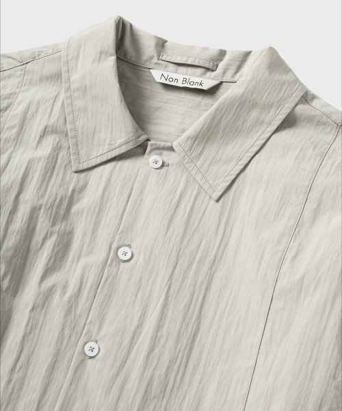 NONBLANK(ノンブランク)の「ネイチャーリングクルハーフスリーブシャツ_LIGHT BEIGE(シャツ/ブラウス・レディース・その他・SMALL/MEDIUM/LARGE/X-LARGE)」の3枚目の写真