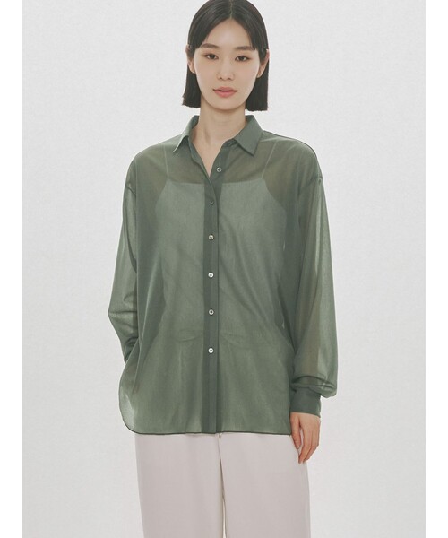 MIDIUMISOLID(ミディウミソリッド)の「MIDIUMISOLID for Ladies エッセンシャルジャージーシャツ(シャツ/ブラウス・レディース・アイボリー/カーキ/ライトブルー・FREE)」の3枚目の写真