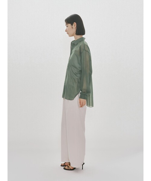 MIDIUMISOLID(ミディウミソリッド)の「MIDIUMISOLID for Ladies エッセンシャルジャージーシャツ(シャツ/ブラウス・レディース・アイボリー/カーキ/ライトブルー・FREE)」の13枚目の写真