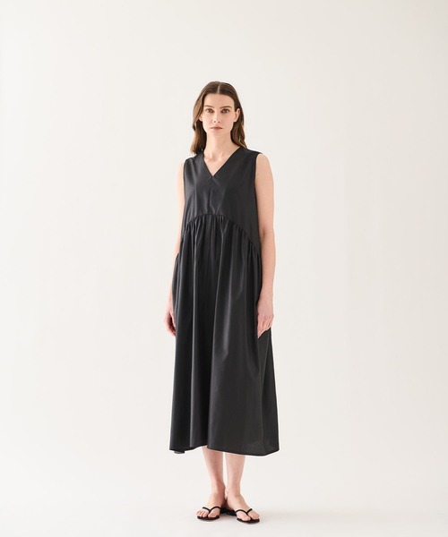 ESTNATION（エストネーション）の「ESTNATION / タイプライターギャザーワンピース《EXCLUSIVE》（ワンピース・レディース・ブラック/ブルー・FREE）」の11枚目の写真