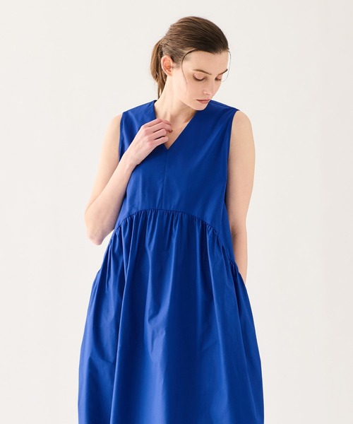 ESTNATION（エストネーション）の「ESTNATION / タイプライターギャザーワンピース《EXCLUSIVE》（ワンピース・レディース・ブラック/ブルー・FREE）」の18枚目の写真