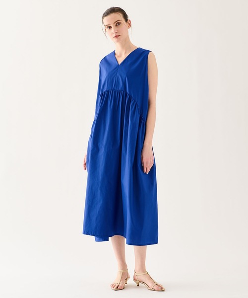 ESTNATION（エストネーション）の「ESTNATION / タイプライターギャザーワンピース《EXCLUSIVE》（ワンピース・レディース・ブラック/ブルー・FREE）」の14枚目の写真