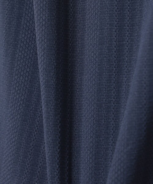 BEAMS GOLF(ビームスゴルフ)の「PURPLE LABEL / MONTAUK リボン モックネック シャツ(吸水速乾、UVカット)(スウェット・レディース・ホワイト/ネイビー/ピンク・LARGE/SMALL/MEDIUM)」の6枚目の写真