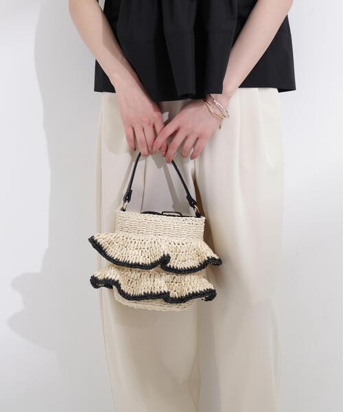 PROPORTION BODY DRESSING(プロポーションボディドレッシング)の「フリルバケットバッグ / 1216181402(ショルダーバッグ・レディース・ブラック/ベージュ・フリ-)」の1枚目の写真