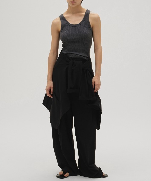 TODAYFUL（トゥデイフル）の「[TODAYFUL/トゥデイフル] シームレス リブタンクトップ（タンクトップ・レディース・チャコールグレー/ホワイト・F）」の7枚目の写真