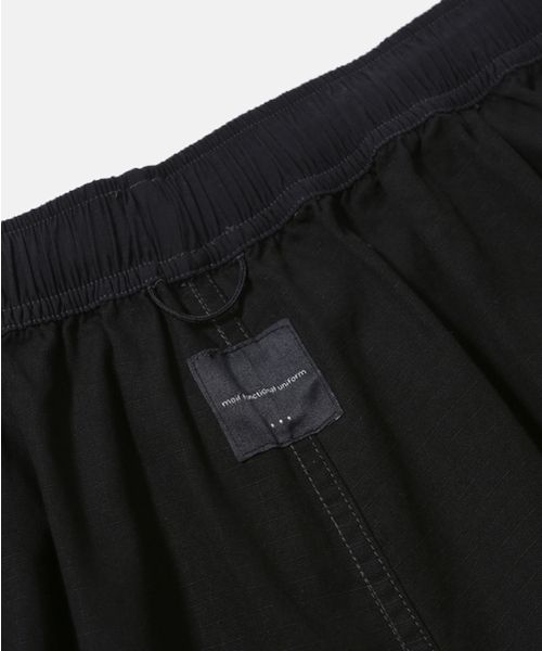 MOIF（モイフ）の「[SS26] BAGGY FIELD SHORTS / BLACK（その他パンツ・メンズ・その他・2/1/3）」の8枚目の写真