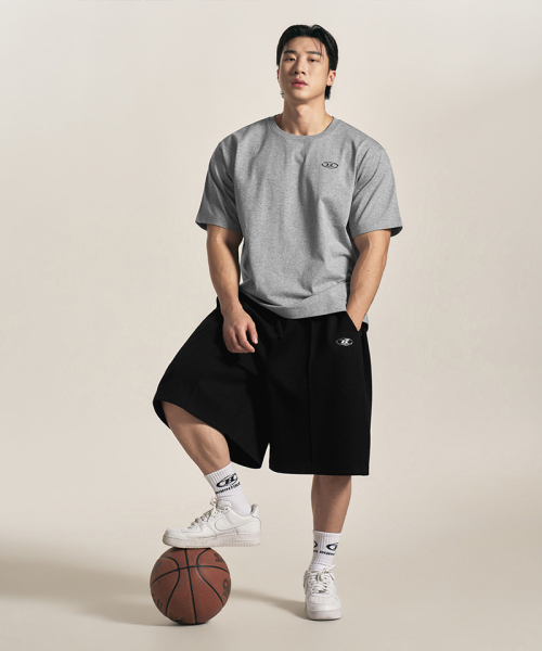 BORN TO WIN（ボーントゥウィン）の「SILVER B-SOFT TOUCH SIDE TWO TUCK BERMUDA PANTS [BLACK]（その他パンツ・メンズ・その他・1/2）」の3枚目の写真