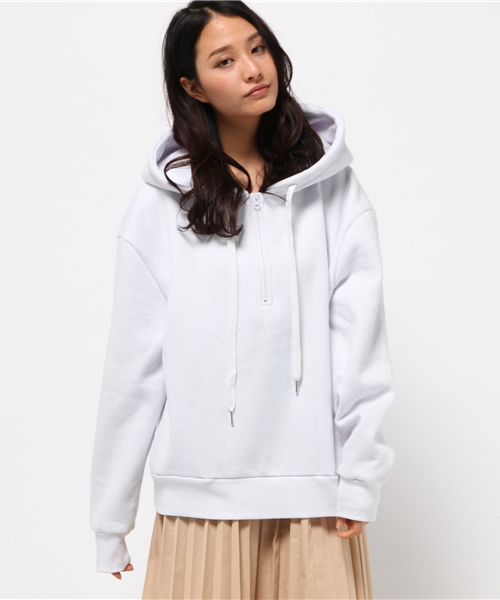 OUTLET（アウトレット）の「【IKUMI】PATCHWORKPULLOVER（Tシャツ/カットソー・レディース・ブラック/ホワイト・FREE）」の2枚目の写真