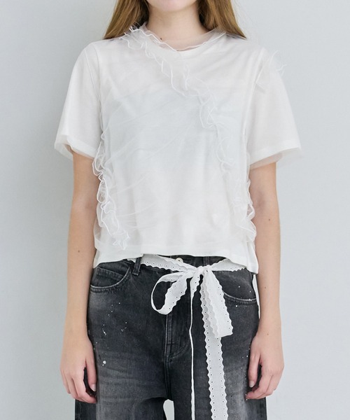 LE CIEL BLEU(ルシェルブルー)の「チュールラッフルディテールTシャツ / Tulle Ruffle Detail T-Shirt(Tシャツ/カットソー・レディース・ブラック/オフホワイト・36)」の21枚目の写真