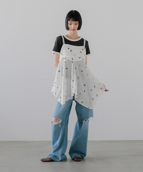 LOWRYS FARM(ローリーズファーム)の「ヨウリュウシシュウキャミチュニック 903513(シャツ/ブラウス・レディース・アイボリー/ブラック/ホワイト・FREE)」の5枚目の写真