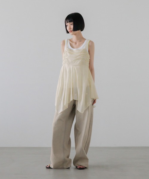 LOWRYS FARM(ローリーズファーム)の「ヨウリュウシシュウキャミチュニック 903513(シャツ/ブラウス・レディース・アイボリー/ブラック/ホワイト・FREE)」の7枚目の写真