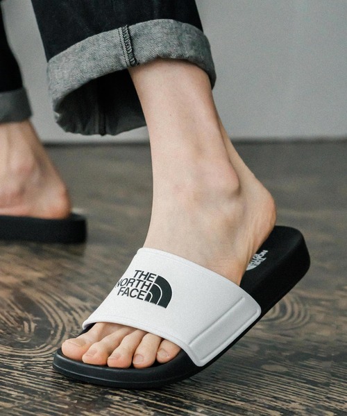 THE NORTH FACE(ザノースフェイス)の「日本未展開モデル WHITE LABEL THE NORTH FACE EPIC SLIDE ロゴスリッパサンダル(サンダル・メンズ・ブラック×ホワイト/ブラック・25cm/26cm/27cm/28cm/24cm)」の20枚目の写真