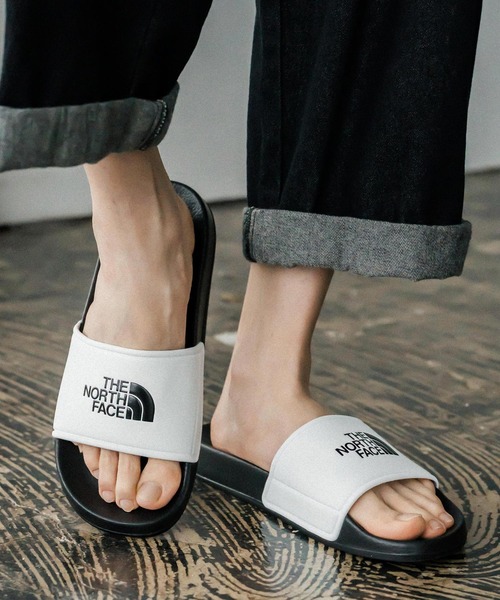 THE NORTH FACE(ザノースフェイス)の「日本未展開モデル WHITE LABEL THE NORTH FACE EPIC SLIDE ロゴスリッパサンダル(サンダル・メンズ・ブラック×ホワイト/ブラック・25cm/26cm/27cm/28cm/24cm)」の21枚目の写真