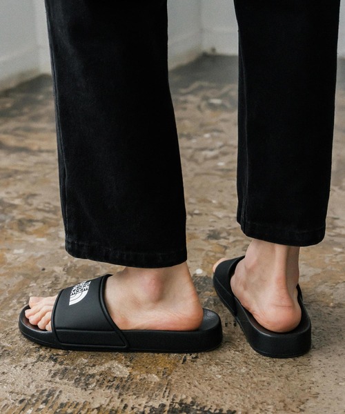 THE NORTH FACE(ザノースフェイス)の「日本未展開モデル WHITE LABEL THE NORTH FACE EPIC SLIDE ロゴスリッパサンダル(サンダル・メンズ・ブラック×ホワイト/ブラック・25cm/26cm/27cm/28cm/24cm)」の16枚目の写真