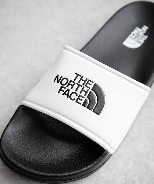 THE NORTH FACE(ザノースフェイス)の「日本未展開モデル WHITE LABEL THE NORTH FACE EPIC SLIDE ロゴスリッパサンダル(サンダル・メンズ・ブラック×ホワイト/ブラック・25cm/26cm/27cm/28cm/24cm)」の22枚目の写真