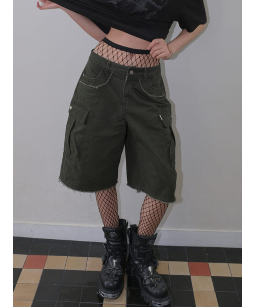 ORDINARY HOLIDAY（オーディナリー ホリデー）の「CARGO WIDE SHORTS [KHAKI]（その他パンツ・レディース・その他・SMALL/MEDIUM）」の2枚目の写真