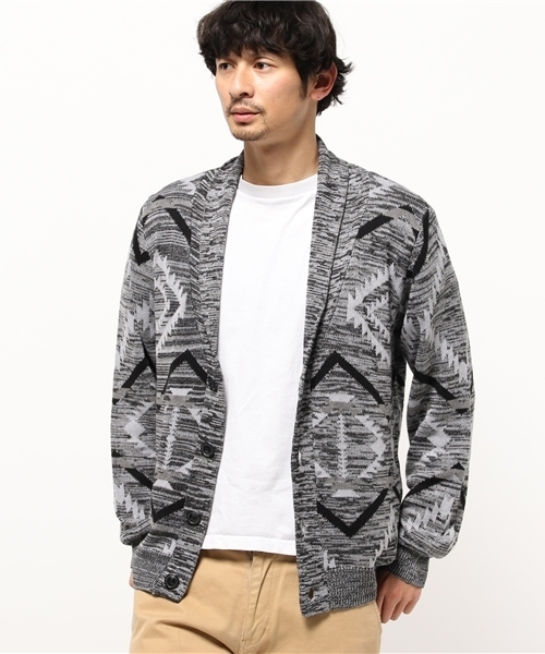 VENCEEXCHANGE(ヴァンスエクスチェンジ)の「オルテガニットショールカーデ (カーディガン/ボレロ・メンズ・ネイビー/グレー・LARGE/MEDIUM/SMALL)」の5枚目の写真