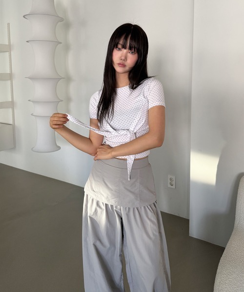 4INT.(フォイント)の「フロントリボン ドット 半袖 Tシャツ(Tシャツ/カットソー・レディース・グレー/ホワイト/ブラック・FREE)」の21枚目の写真