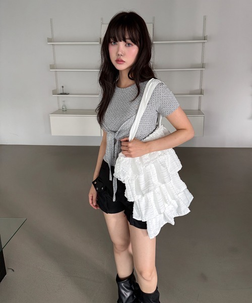 4INT.(フォイント)の「フロントリボン ドット 半袖 Tシャツ(Tシャツ/カットソー・レディース・グレー/ホワイト/ブラック・FREE)」の5枚目の写真