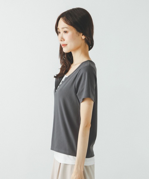 GLOBAL WORK(グローバルワーク)の「フェイクレイヤードヘンリープルオーバー/802017(Tシャツ/カットソー・レディース・チャコールグレー/サックスブルー系3/アイボリー・MEDIUM/LARGE)」の19枚目の写真
