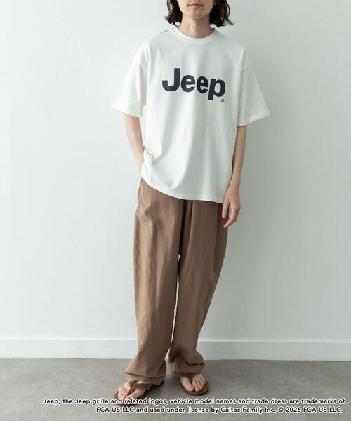 URBAN RESEARCH Sonny Label（アーバンリサーチサニーレーベル）の「JEEP ロゴショートスリーブTシャツ（Tシャツ/カットソー・メンズ・オフホワイト/チャコールグレー/レッド・LARGE/MEDIUM）」の21枚目の写真