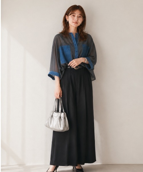 Lateru(ラテル)の「デニムポケット切替 シアー半袖シャツ 体型カバー(Tシャツ/カットソー・レディース・ブラック/ブラウン/ブルー・FREE)」の12枚目の写真