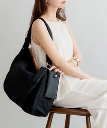 REAIMER（リエメ）の「【インフルエンサーayaさんコラボ】REAIMER（リエメ）キャンバス 2way ボディ ショルダーバッグ(メガネケース/リップケース付き)（ショルダーバッグ）」