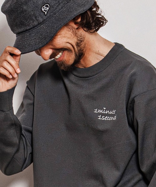 1minute 1second（ワンミニットワンセカンド）の「mn3266-cursive embroidery washable long sleeve knit ウォッシャブルニット(1M26A180)（ニット/セーター・メンズ・ブラック/チャコール・L/XL/S/M）」の19枚目の写真